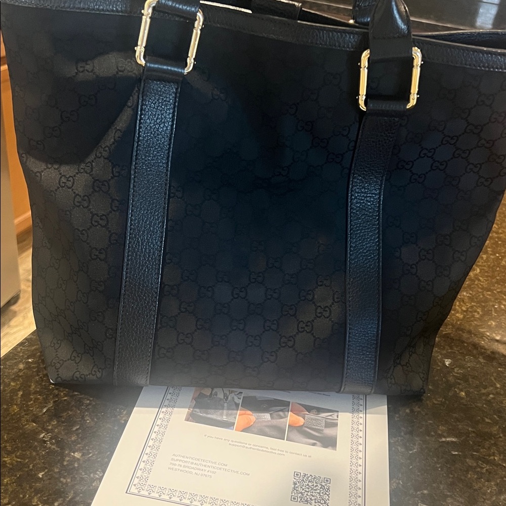 Gucci Black GG Guccissima Monogram Tote Bag - Picture 16 of 17
